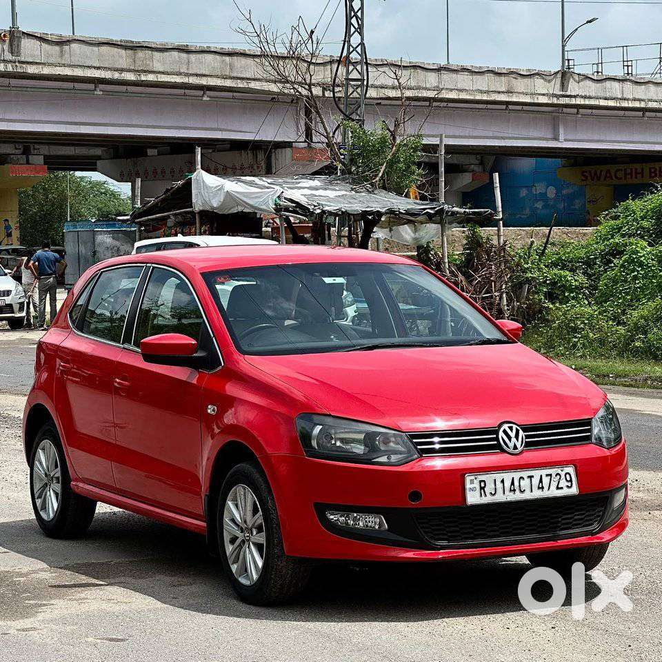 Volkswagen Polo Petrol Highline 1.2l, 2013, Petrol