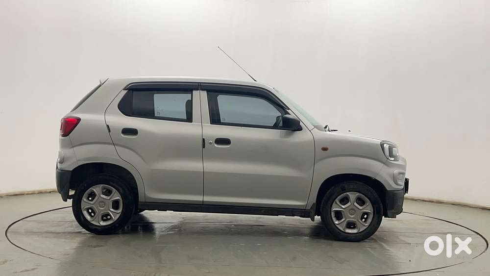 Maruti Suzuki S-presso Vxi, 2023, Petrol