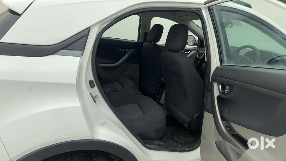 Tata Nexon 1.2 Revotron Xz Plus, 2018, Petrol