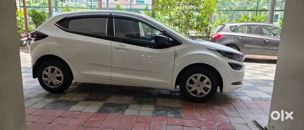 Tata Altroz 2022 Petrol 53000 Km Driven