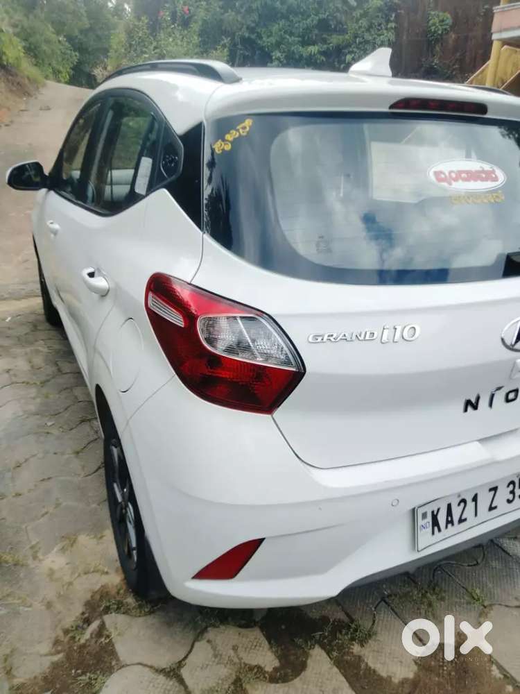 Petrol
Mileage: 20+

Driven Km 2300