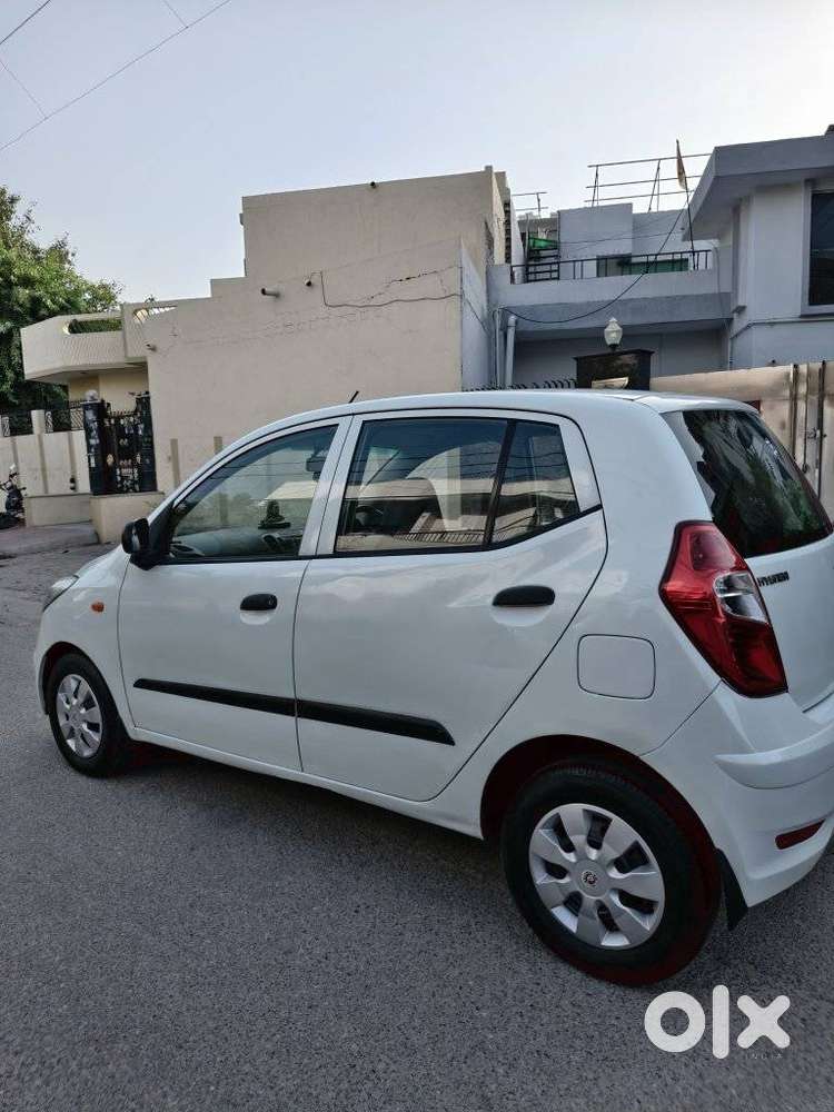 Hyundai I10 Era 1.1 Irde, 2012, Cng & Hybrids