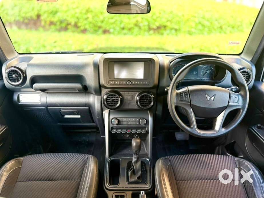 Mahindra Thar, 2025, Petrol