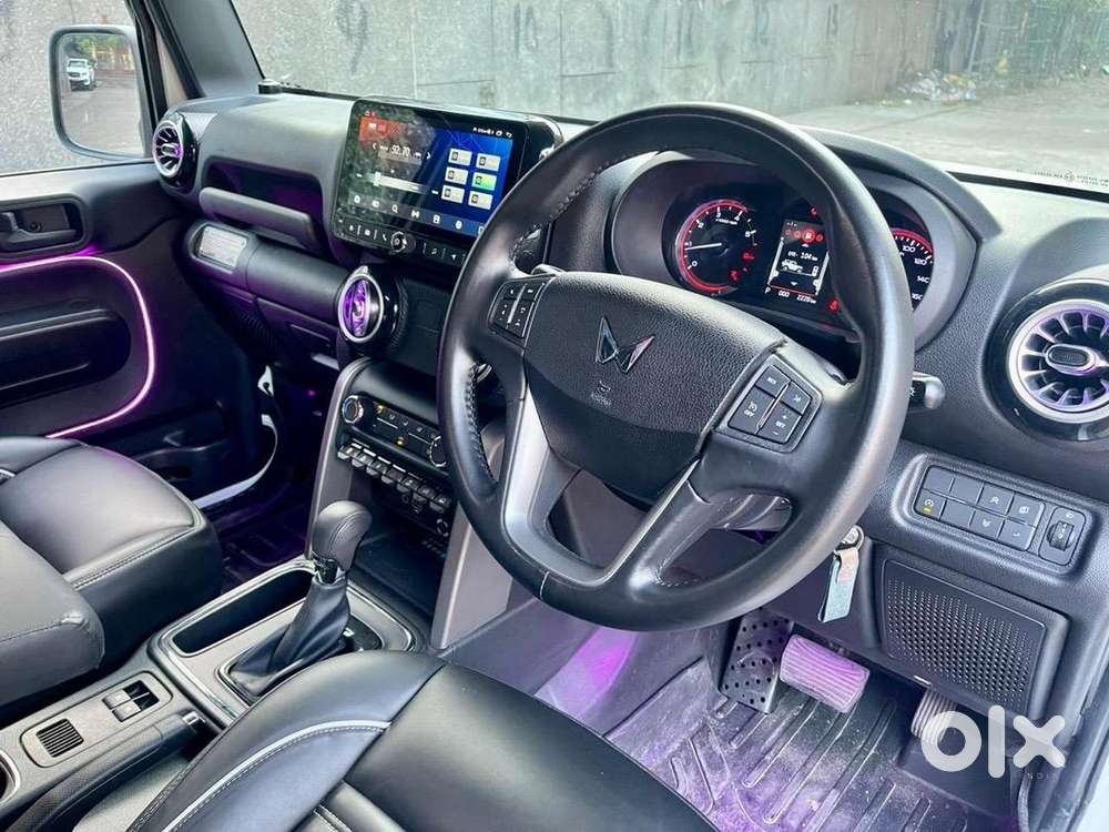 Mahindra Thar Petrol White 4*2