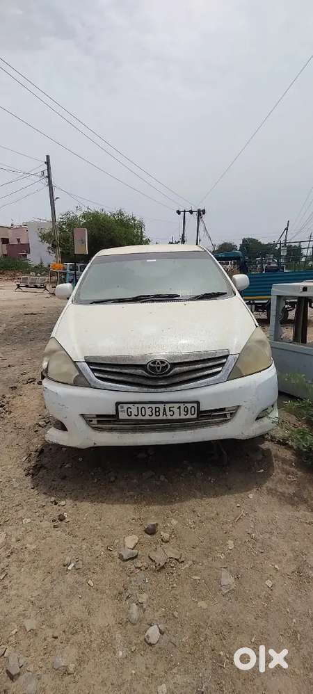 Toyota Innova 2006 Diesel Variant