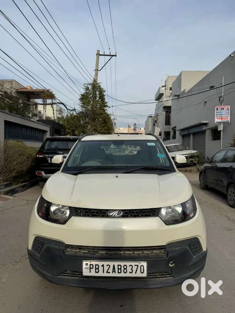 Mahindra Kuv 100 2016