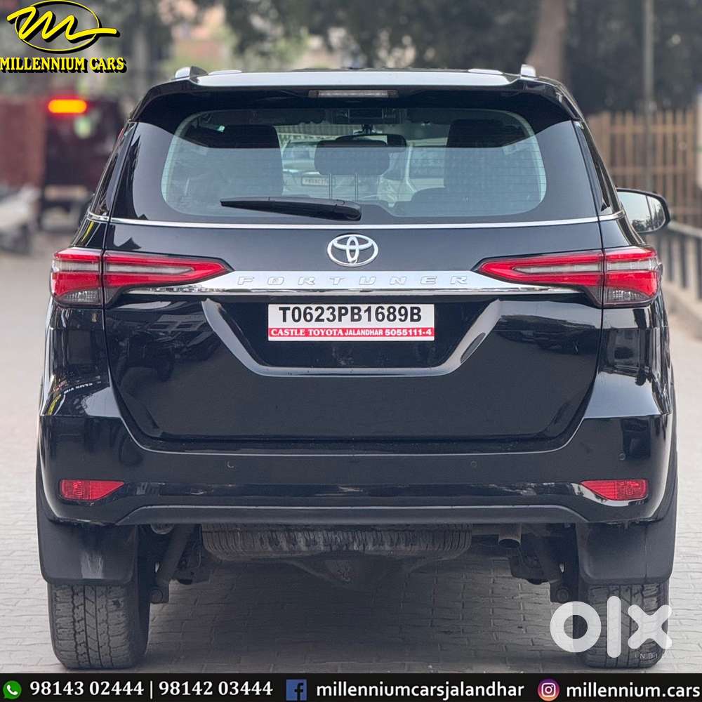 Toyota Fortuner [2021-ongoing] 2.8 2wd Diesel Mt, 2023, Diesel