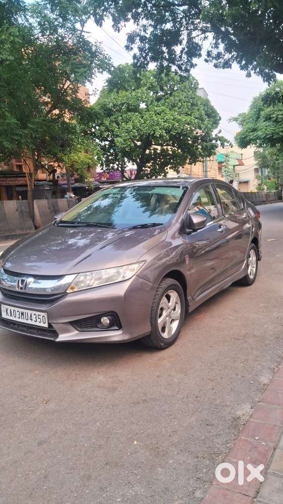 Honda City V Mt Sunroof, 2014, Diesel