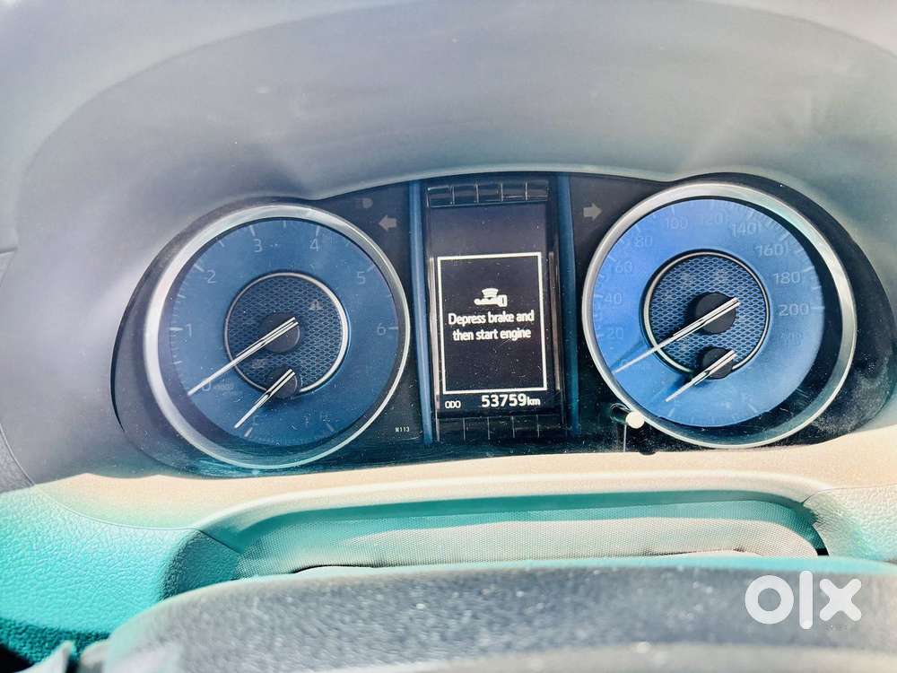 Toyota Fortuner 4x2 At 2.8 Diesel, 2022, Diesel
