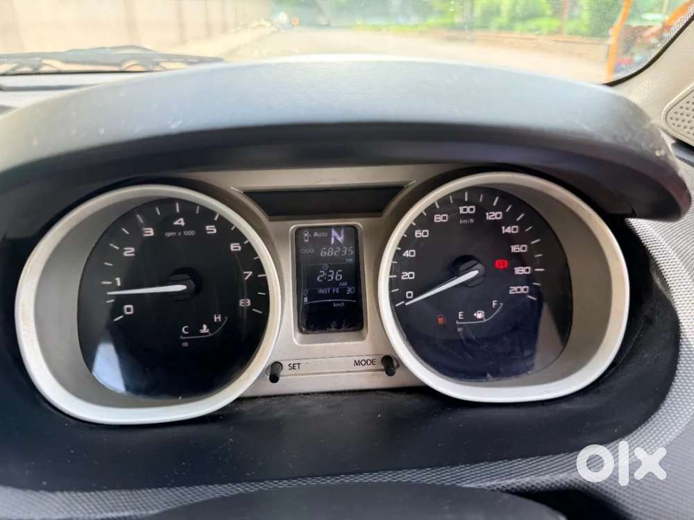 Tata Tigor Xza, 2017, Petrol