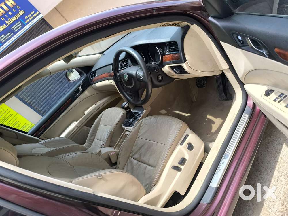 Skoda Superb Elegance 1.8 Tsi At, 2012, Petrol