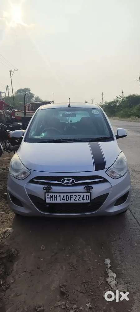 Hyundai I10 2012 Petrol + Cng 100000 Km Driven ( Cng Average 28+)