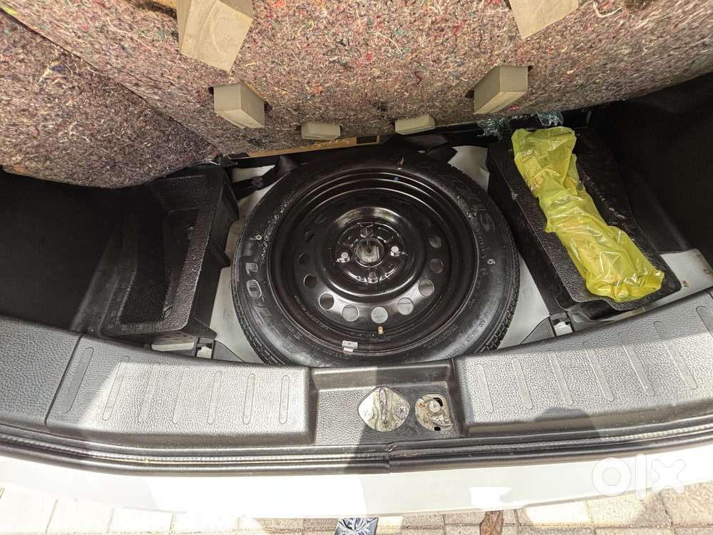 Maruti Suzuki Wagon R Stingray 1.0 Vxi Plus, 2017, Petrol