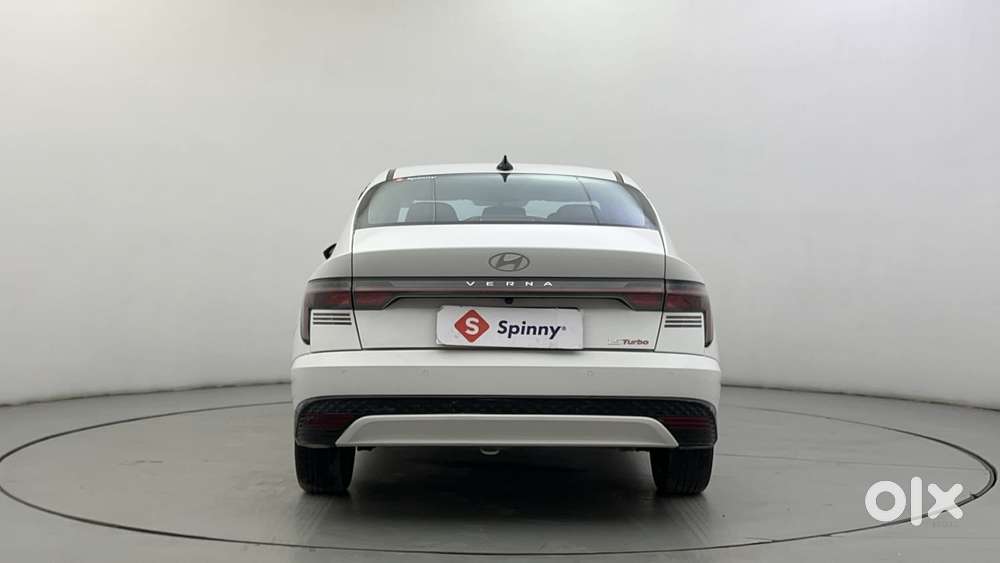 Hyundai Verna 1.5 Sx Turbo Petrol Mt, 2023, Petrol