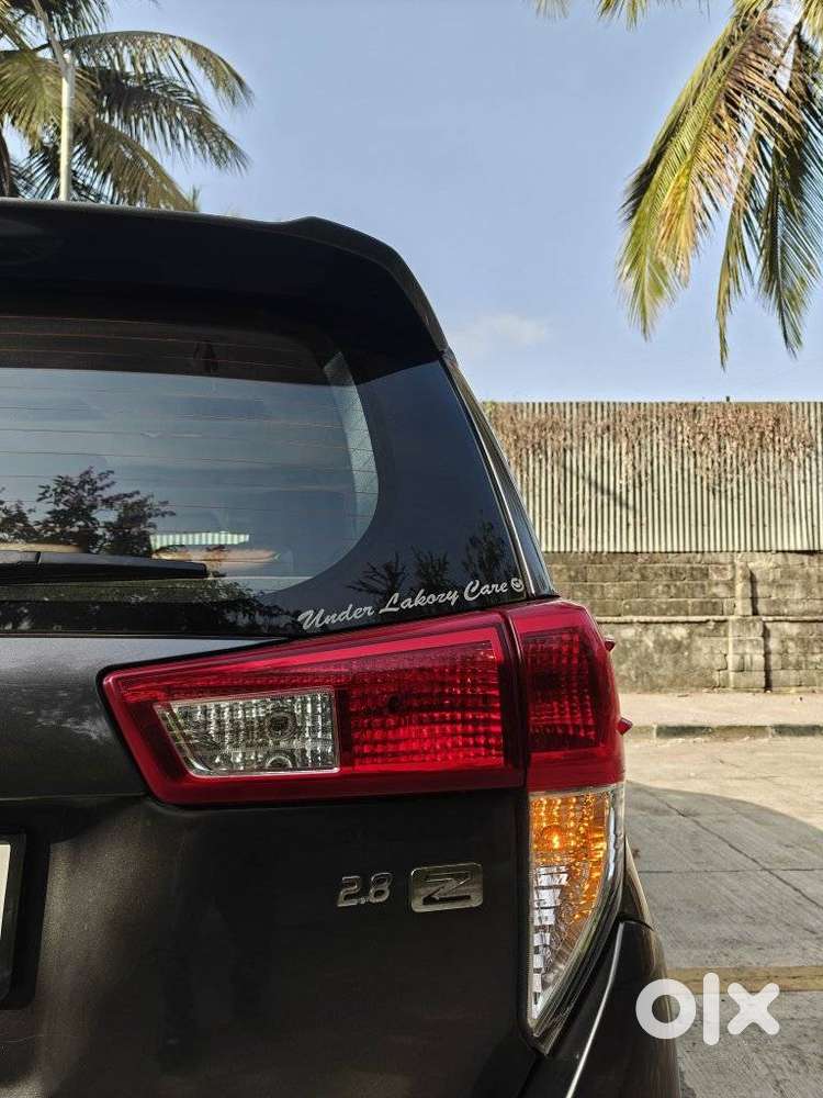 Toyota Innova Crysta 2.8 Zx At, 2017, Diesel