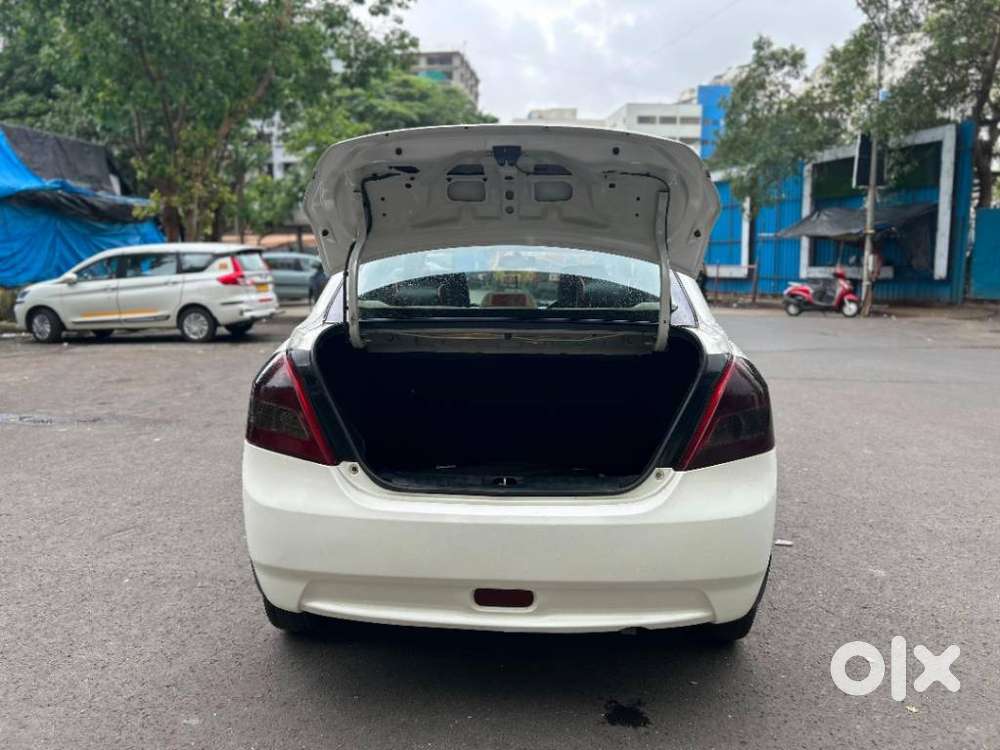 Maruti Suzuki Dzire 1.2 Vxi, 2013, Petrol
