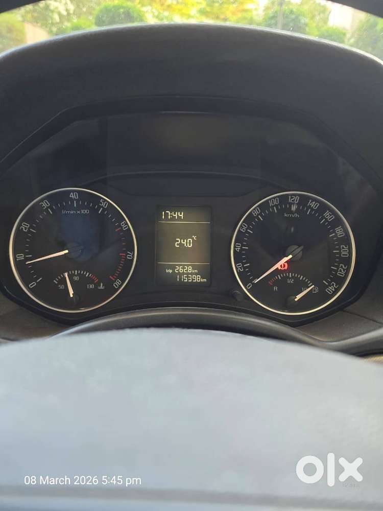 2011 Laura 1.8 Tsi – Maintained Like It Was Never Going To Be Sold