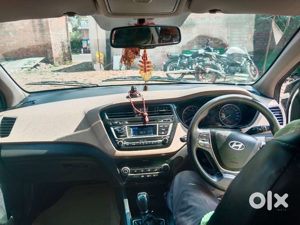 Hyundai Elite I20 Sportz (o) 1.2 Mt, 2015, Petrol