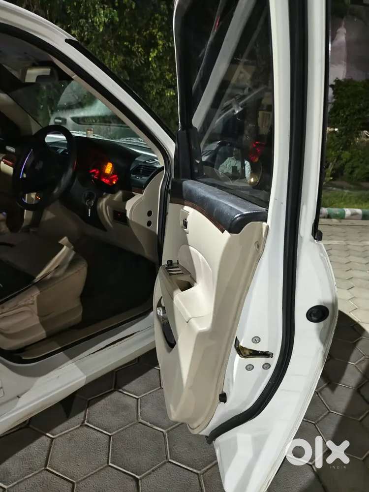Maruti Suzuki Dzire 2014