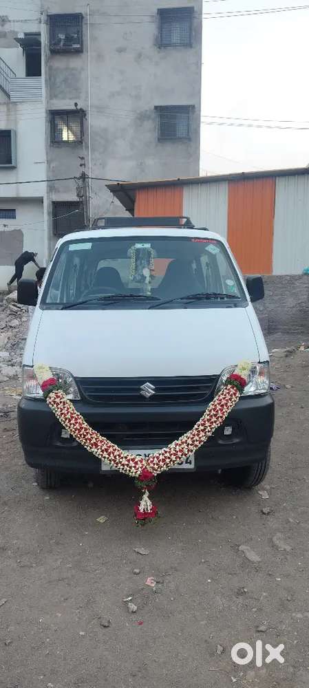 Maruti Suzuki Eeco 2024 Cng & Hybrids 60000 Km Driven
