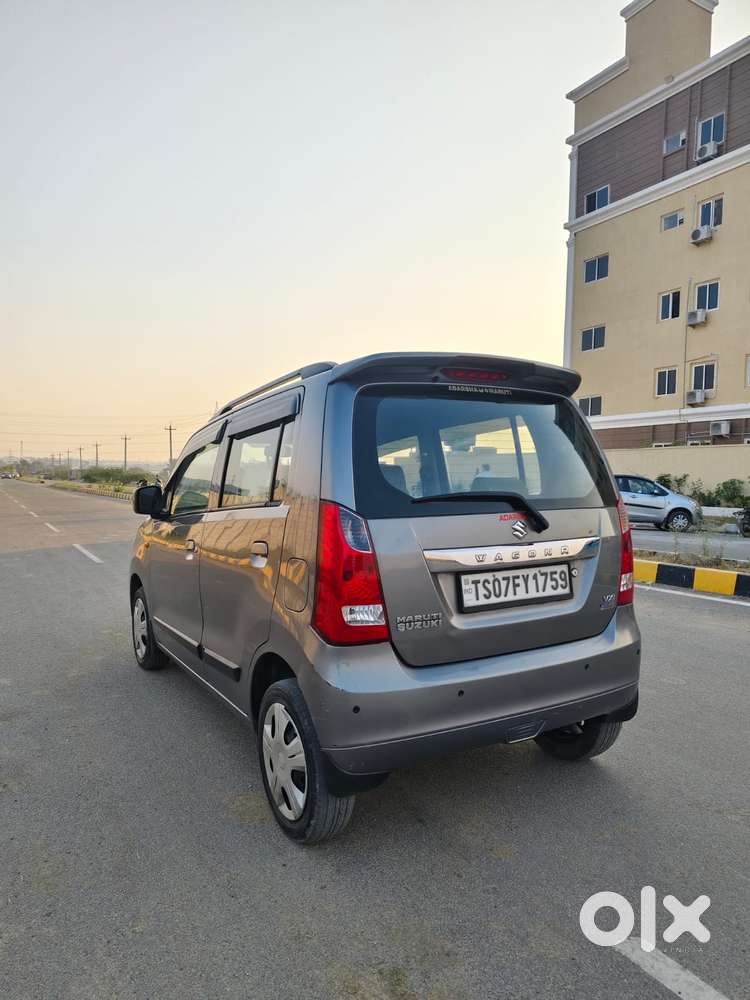 Maruti Suzuki Wagon R Vxi Amt1.2, 2017, Petrol