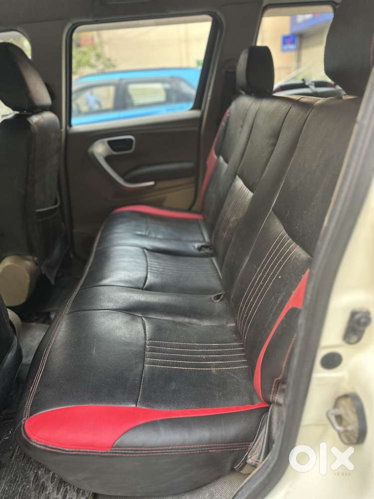 Mahindra Tuv 300 Mhawk100 T8, 2016, Diesel