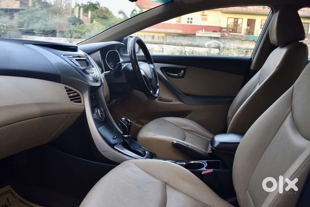 Hyundai New Elantra 1.8 Sx (o) At Vtvt, 2015, Petrol