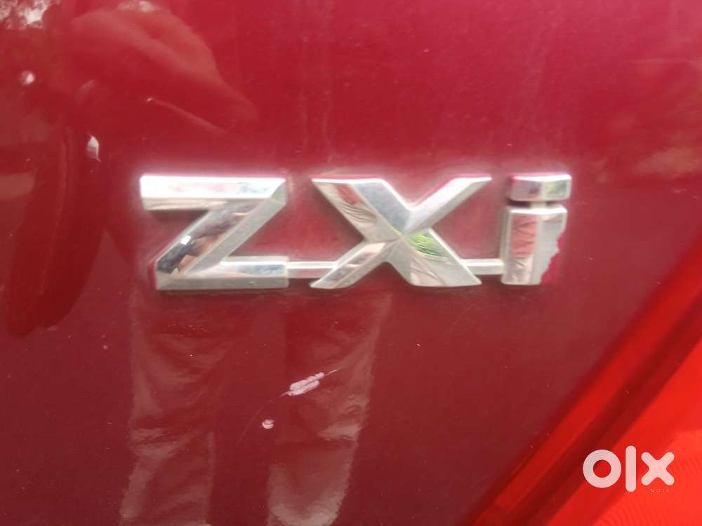 Maruti Suzuki Swift Dzire 1.2 Zxi, 2016, Petrol
