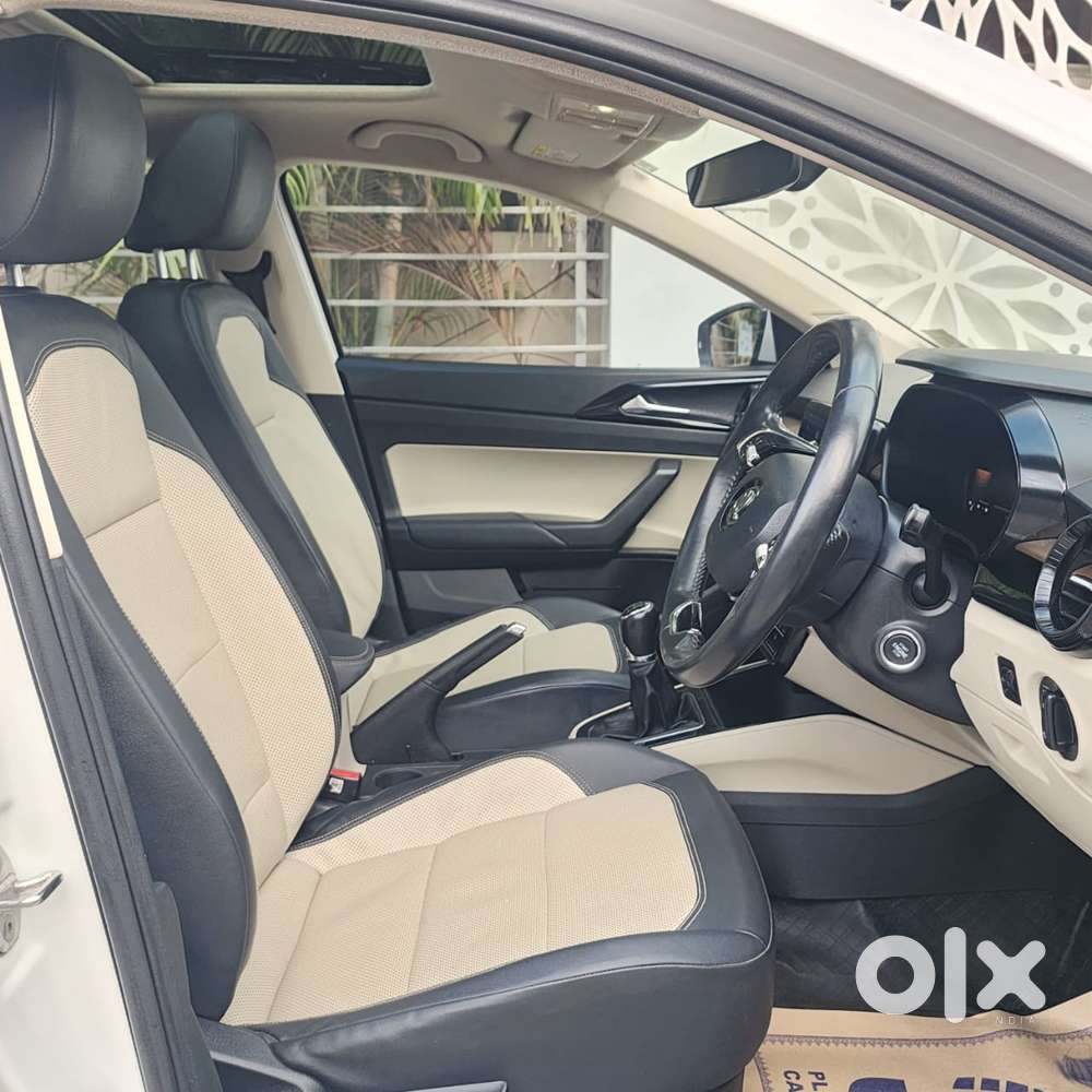 Skoda Slavia Style 1.0l Tsi Mt, 2022, Petrol