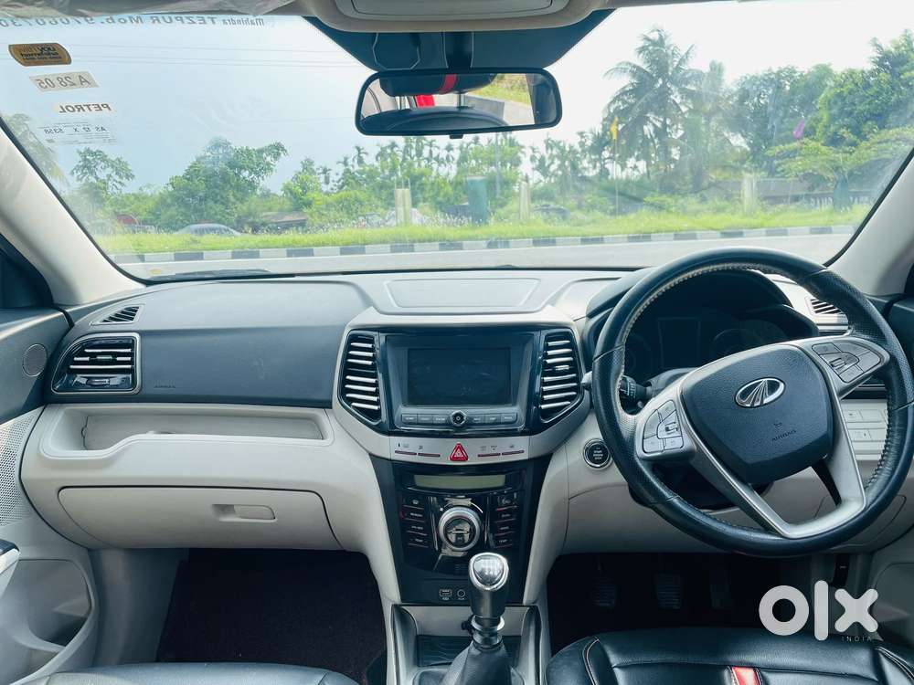 Mahindra Xuv300 W8, 2019, Petrol