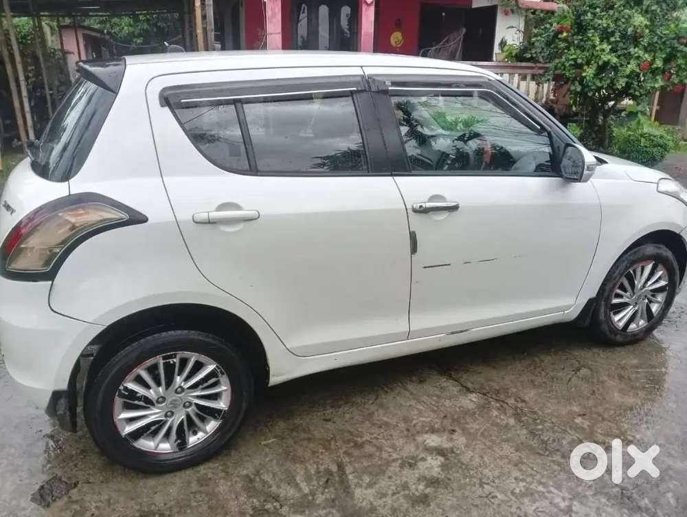 Maruti Suzuki Swift 2015