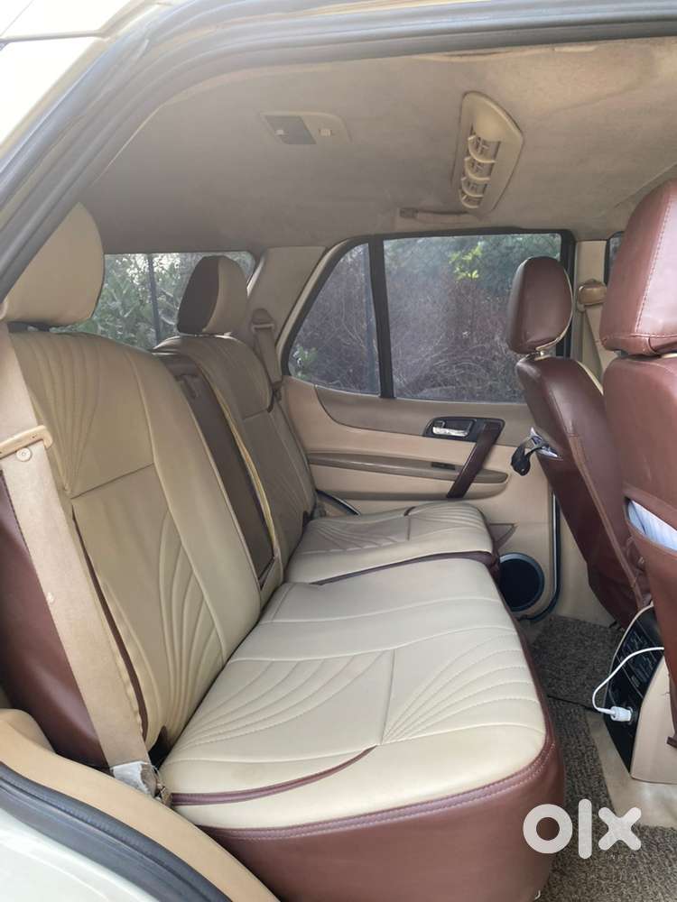 Tata Safari Storme 2013