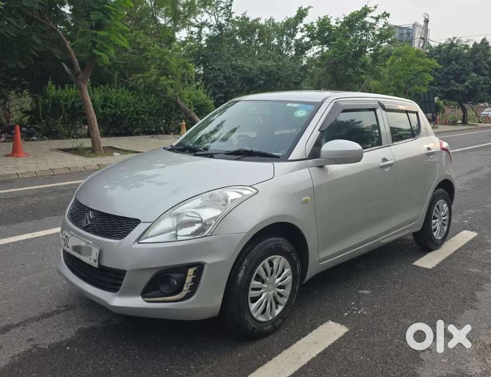 Maruti Suzuki Swift Lxi Optional-o, 2015, Petrol