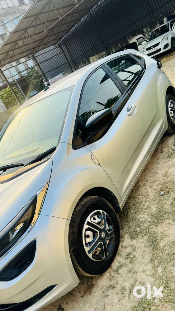 Tata Altroz Xe 2020 | 1st Owner | Petrol | Well Maintained