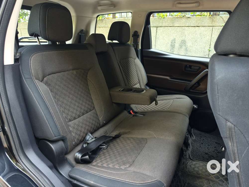 Mahindra Scorpio-n 2.0 Z4 Petrol At 7 Str, 2024, Petrol