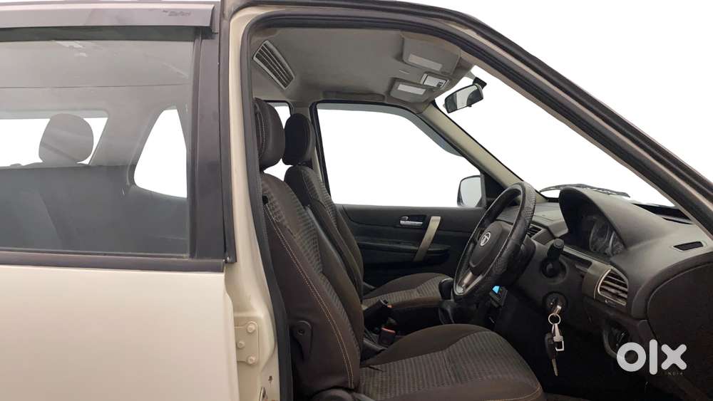 Tata Safari Storme Vx, 2016, Diesel