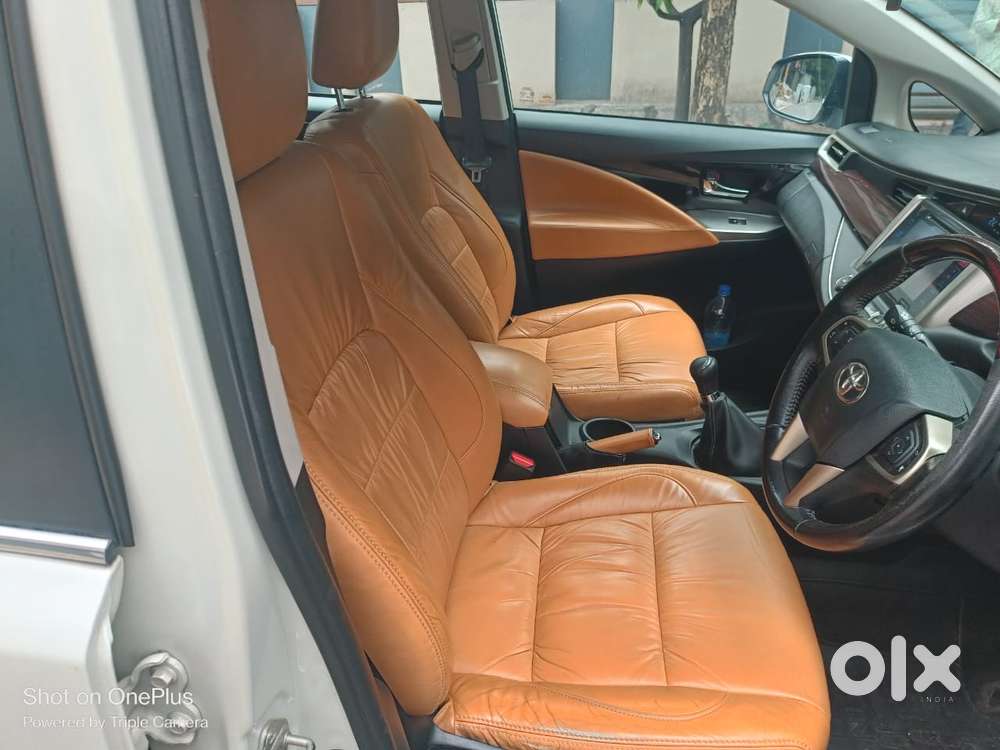 Toyota Innova Crysta 2.4 V 7 Str, 2018, Diesel