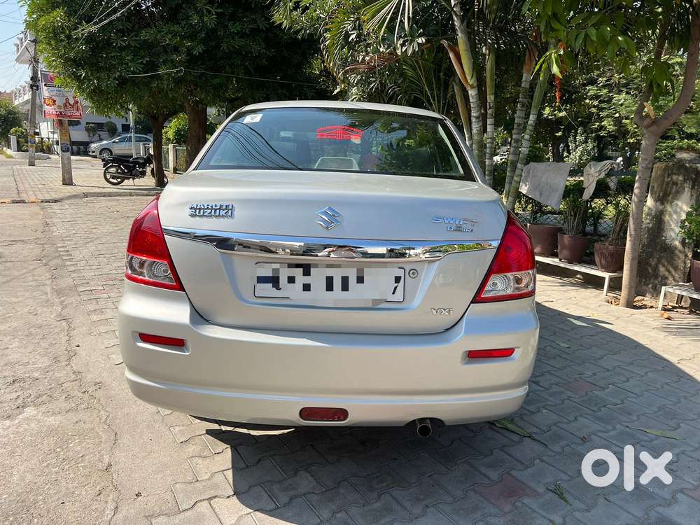 Maruti Suzuki Swift Dzire Vxi Optional, 2011, Petrol