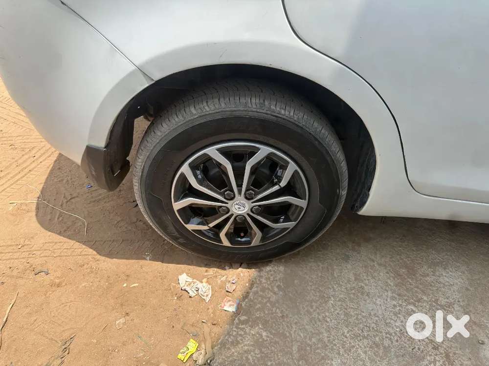 Maruti Suzuki Dzire 2013 Petrol
