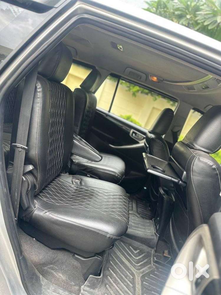 Toyota Innova Crysta 2.4 V, 2017, Diesel