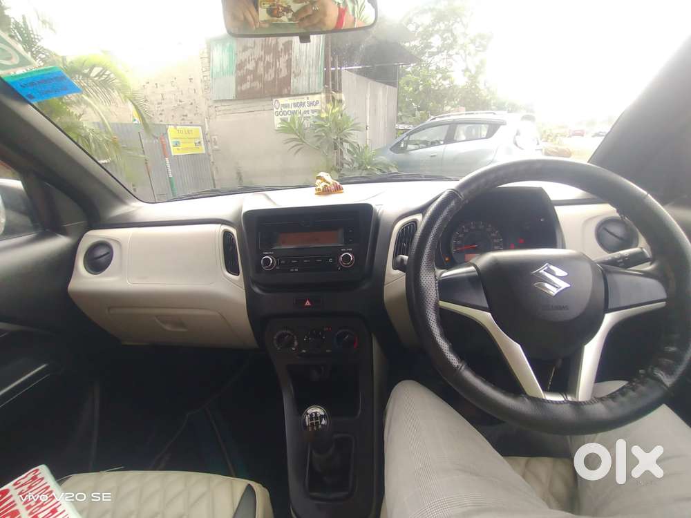 Maruti Suzuki Wagon R 1.0 Vxi, 2022, Petrol