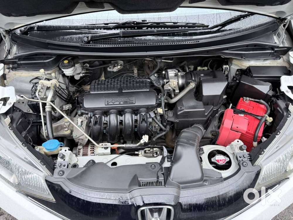 Honda Jazz V Mt Privilege, 2017, Petrol