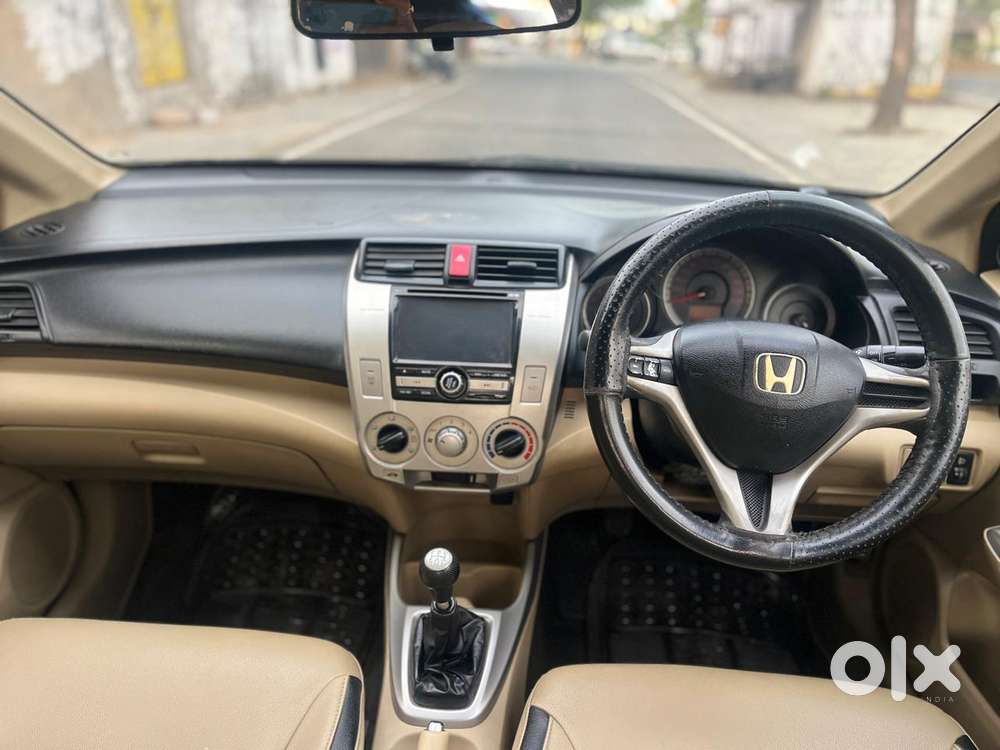 Honda City V Mt Exclusive, 2011, Petrol