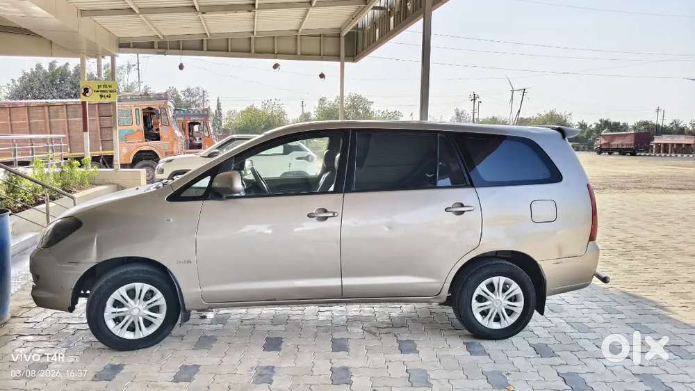 Toyota Innova 2007 Diesel Well Maintained