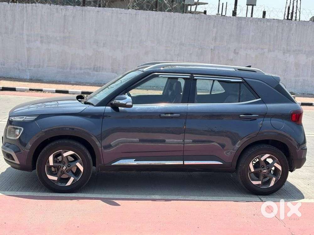 Hyundai Venue Sx (o) Mt 1.5 Diesel, 2020, Diesel