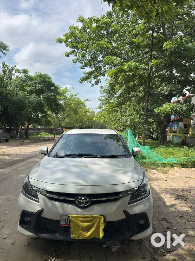 Toyota Glanza 2022 Hybrid Manual