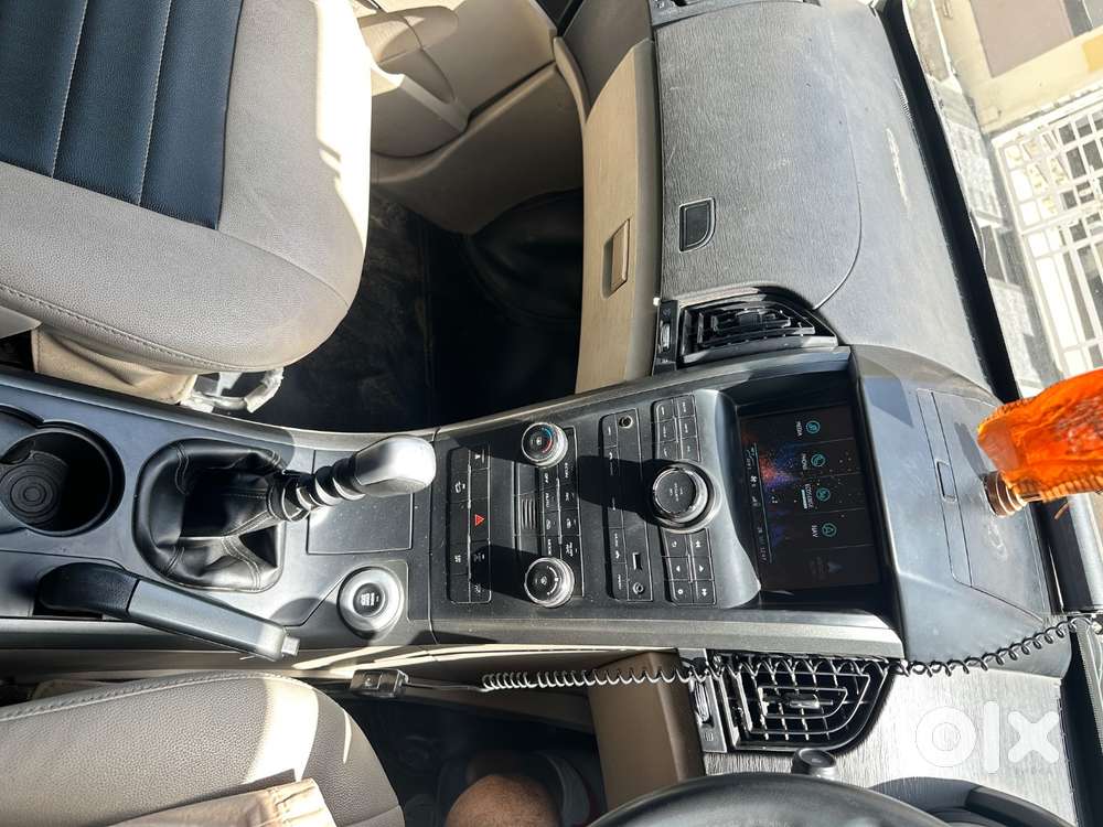 Mahindra Xuv500 2018 60k Km Diesel Well Maintained