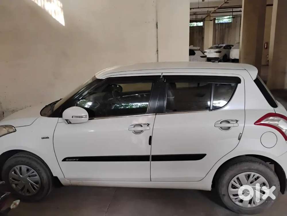 Maruti Suzuki Swift Diesel 2015 Vdi Abs, All Accessoriemaruti Genuine