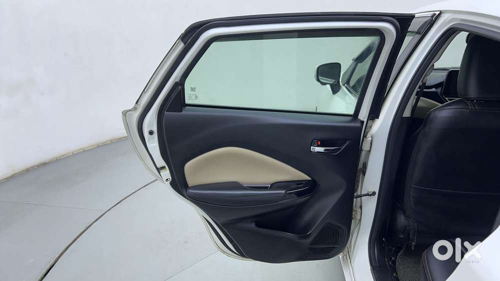 Toyota Glanza 1.2 V Amt, 2022, Petrol