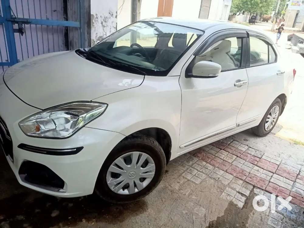 Maruti Suzuki Dzire 2021 Petrol 60900 Km Driven
